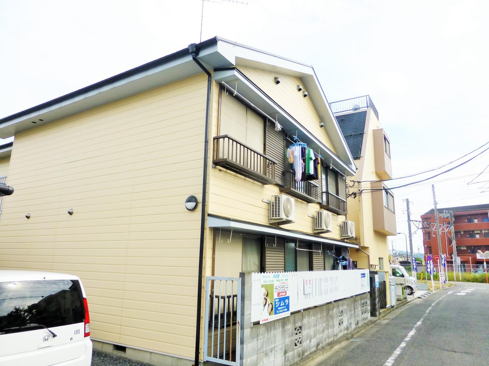 南西側から物件を撮影