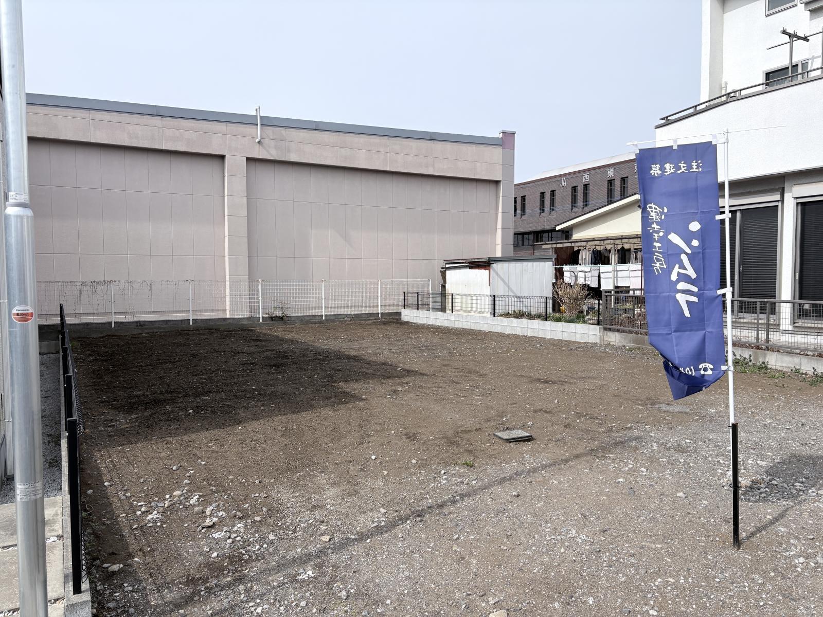 外観63.37坪と大きいお土地になります。